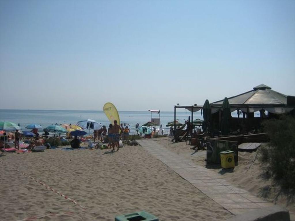 Comfort Apartment Pomorie Luaran gambar