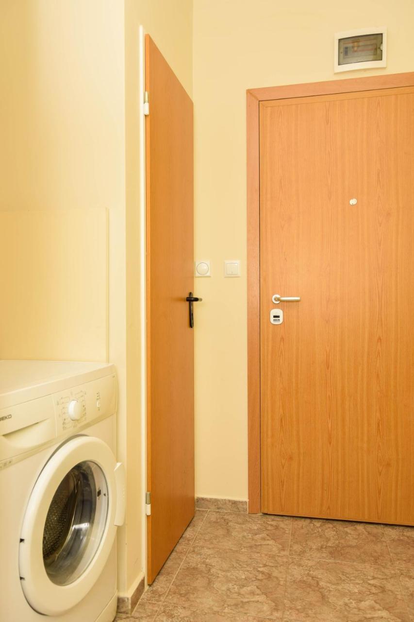 Comfort Apartment Pomorie Luaran gambar